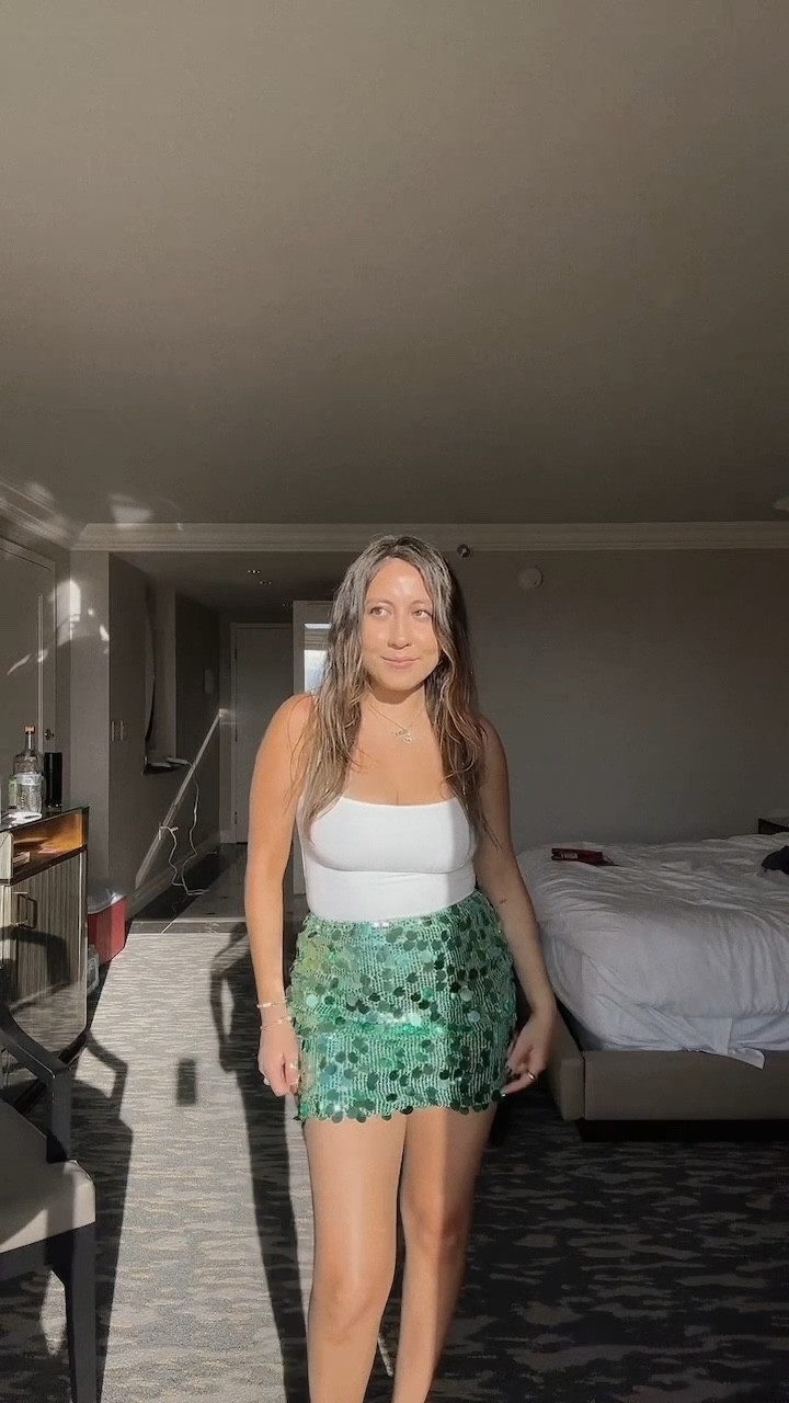 my vegas outfit is all from amazon. i’m obsessed with the sequin skirt! 

#LTKFindsUnder100 #LTKParties #LTKSummerEdit