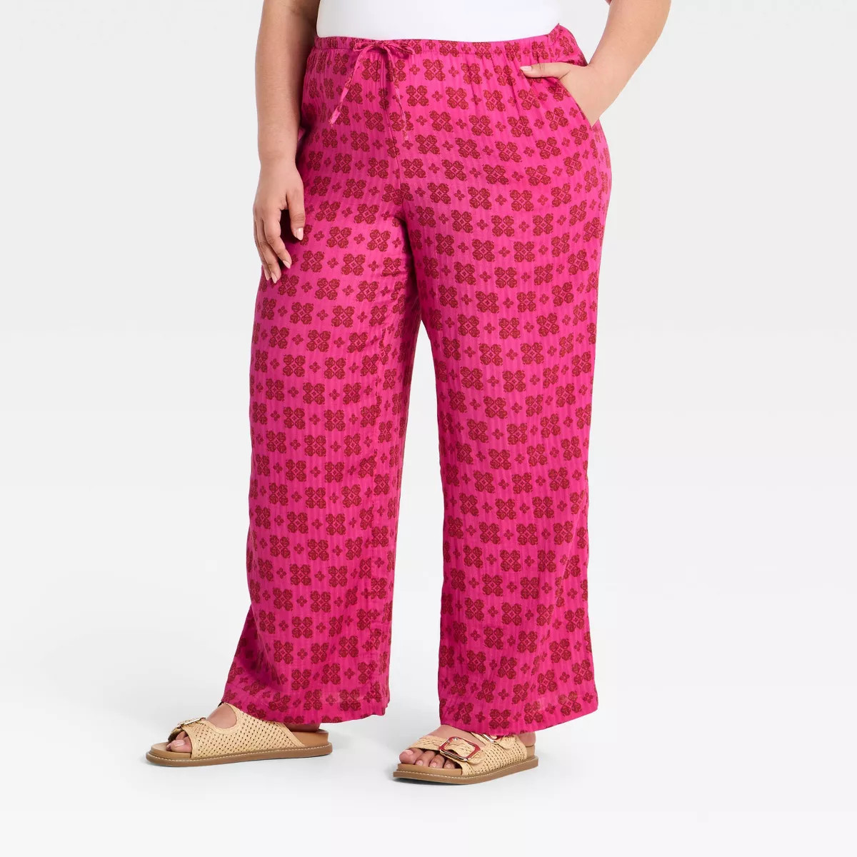 Women's Regular Rise Printed Ankle Pull-On Pants - Universal Thread\u2122 Pink 1X | Target