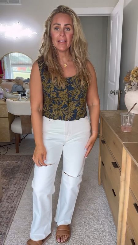 We all know I LOVE Madewell denim but their tops are SO cute too!! I’m wearing a 28 petite in all denim and a Medium in tops. The patterns on their tops are so vibrant and their solids hold their color even after multiple washes. 


#LTKxMadewell #LTKSeasonal #LTKstyletip
