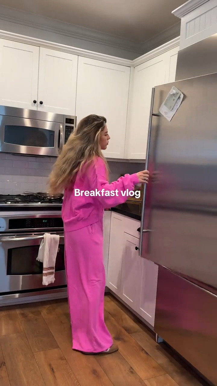 Good morning 🩷🫶🏼 Breakfast vlog!

#LTKgrwm #LTKdayinmylife