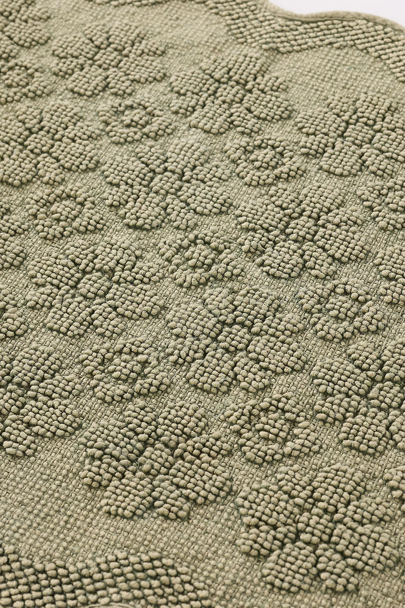 Benni Hand-Woven Floral Wavy Border Bathmat | Anthropologie (US)