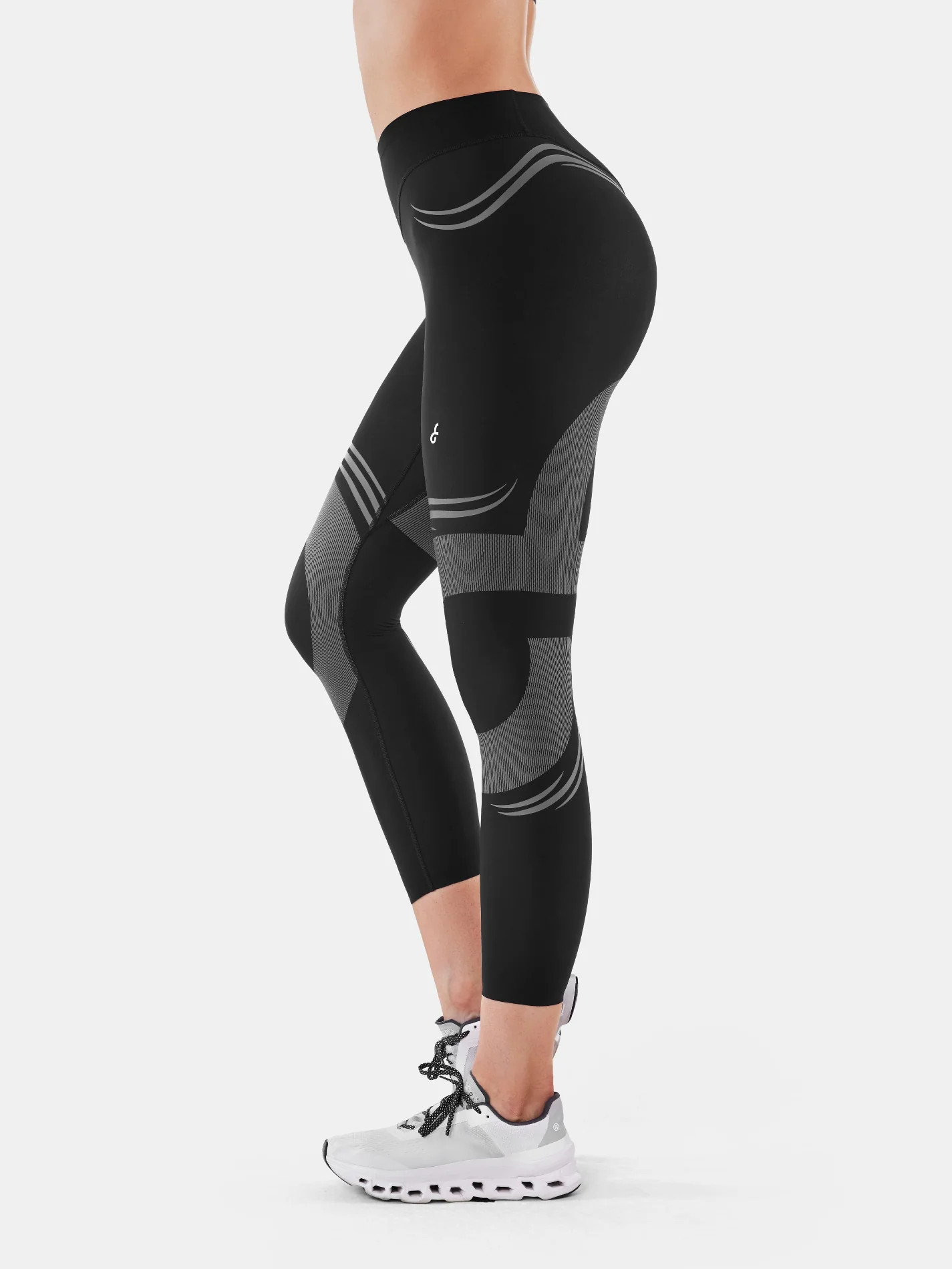 SpeedCool™ 7/8 Leggings - Black/Frost Gray / S | Fanka INT