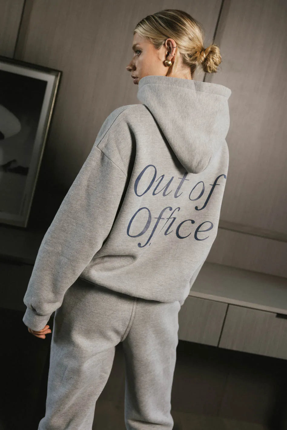Out of Office Sweatshirt in Heather Grey | Böhme US
