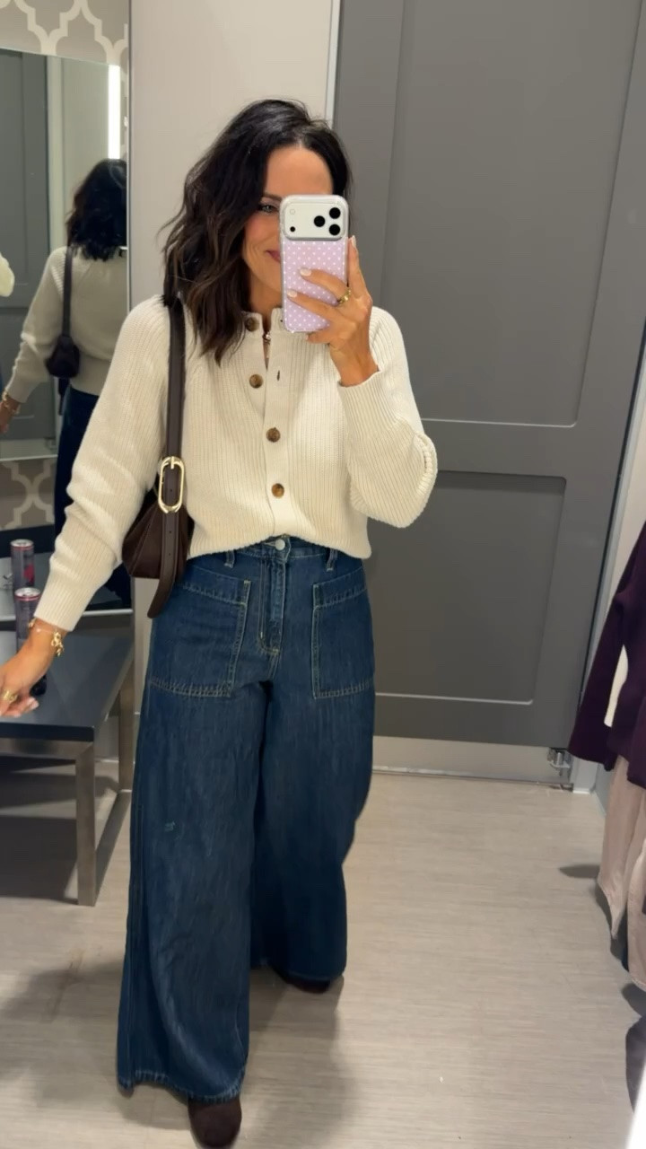 this Target outfit is SO good for fall 🤎 & IT IS ON SALE!!! the pants look way more expensive than they are, and I love the simple sweater with them! 👏🏻

@Target 

#TargetStyle #TargetFinds #TargetFashion #LTKFinds #LTKCreator #FallFashion #AffordableFashion
