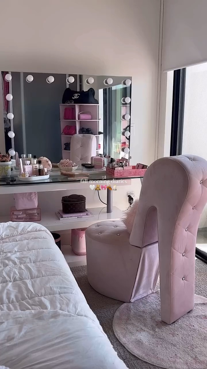 fall morning routine🎀🍂🤍 

#LTKU #LTKHome #LTKCyberWeek