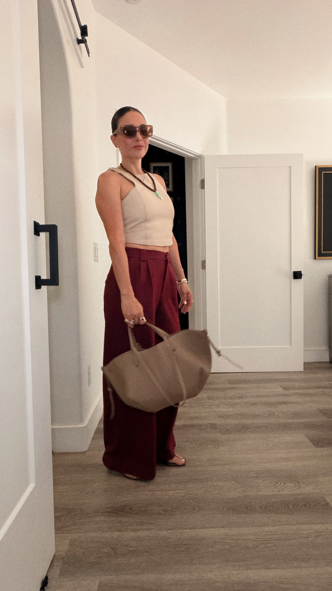 The outfit details 🤍

• Talullah Tank by ALLSANTAELLA (100% leather)
• Wide-leg burgundy trousers
• Neutral oversized tote

A mix of rich textures and timeless silhouettes that always works.

Linked in my LTK ✨

#LTKootd #LTKgrwm #LTKOver40
