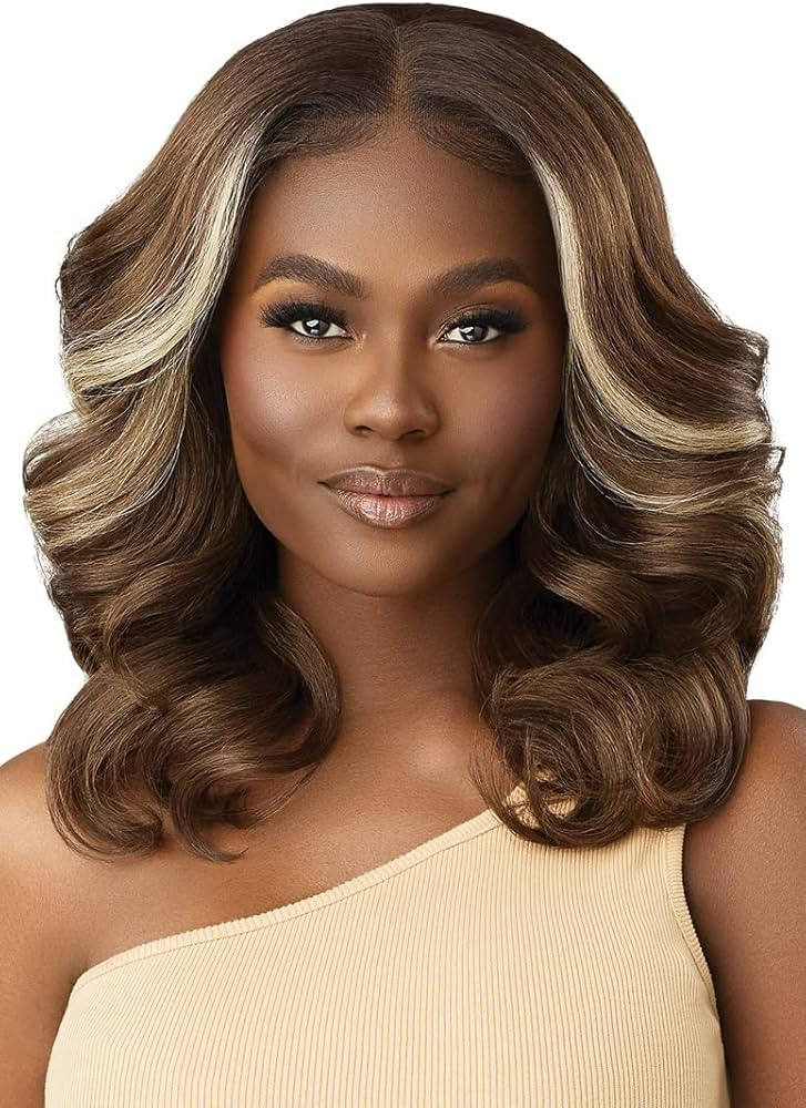 Outre Lace Front Wig - Perfect Hair Line 13X4 - Imani (GOLDEN HONEY BLONDE) | Amazon (US)