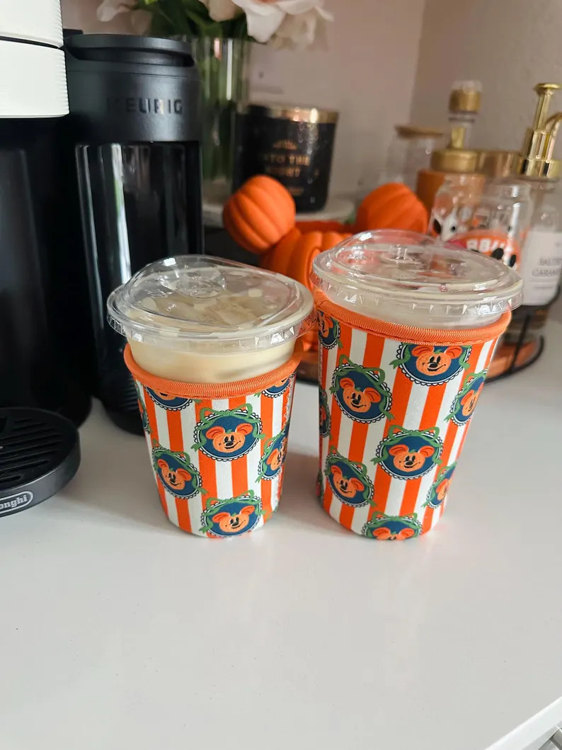 Fall pumpkin coffee sleeve | theme park drink sleeve | pumpkin mouse | Halloween drink sleeve | Etsy (Global)