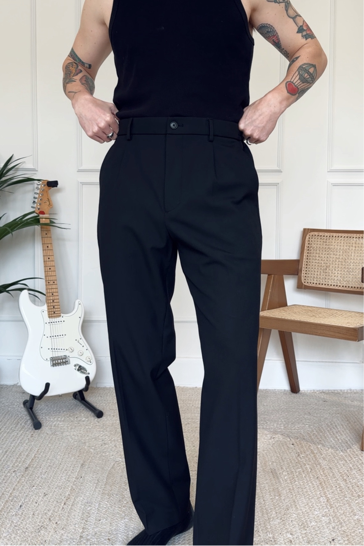 Best value for money wide leg pants on the market! I’m 6ft 80kg 32” waist and wear a large for a more relaxed fit. Medium fits well for a slimmer fit. They have draw strings to adjust. 

#LTKmens #LTKeurope #LTKworkwear
