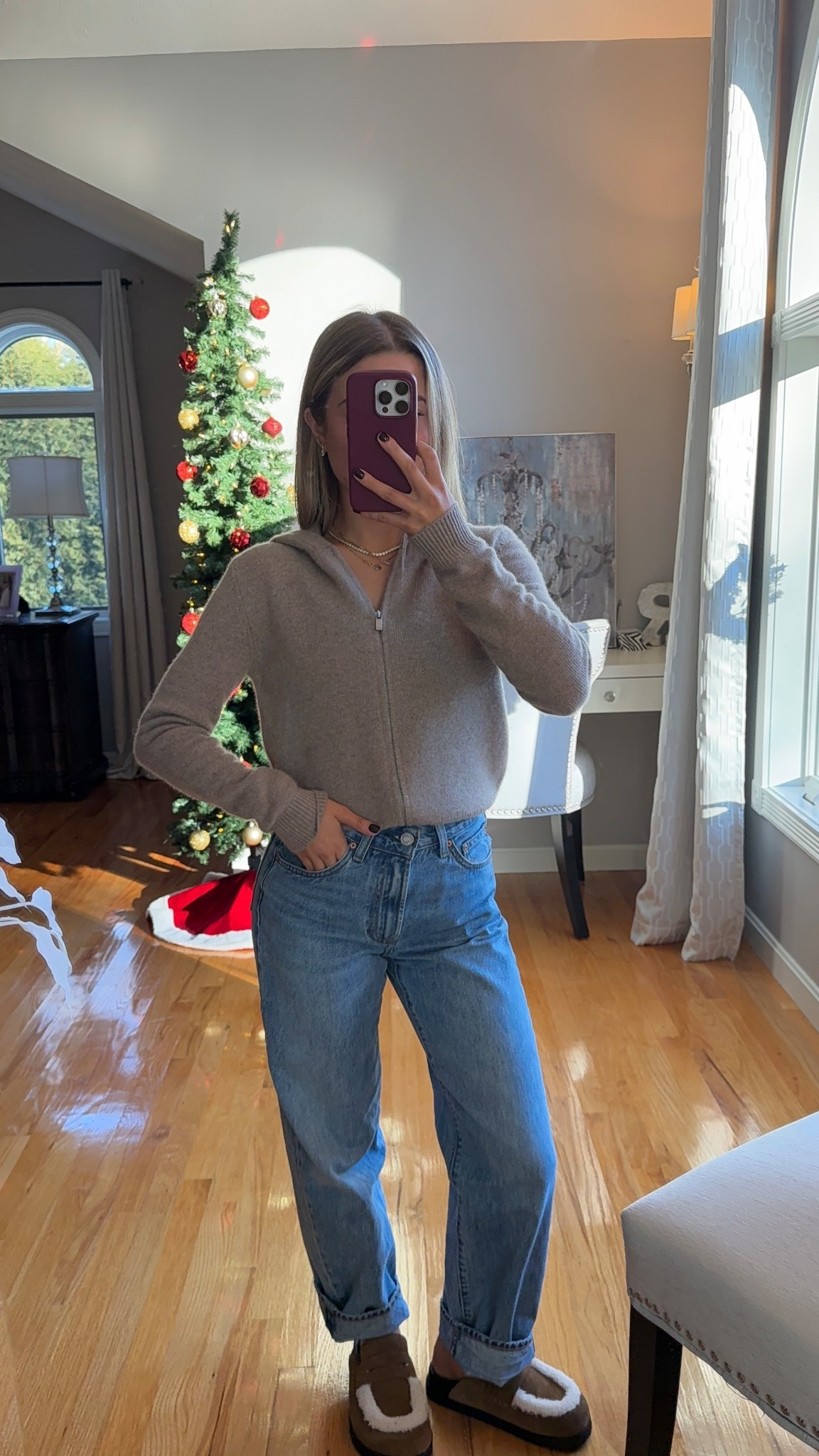 wearing a xxs in the sweater and 23 in the jeans! 

#LTKU #LTKHoliday #LTKootd