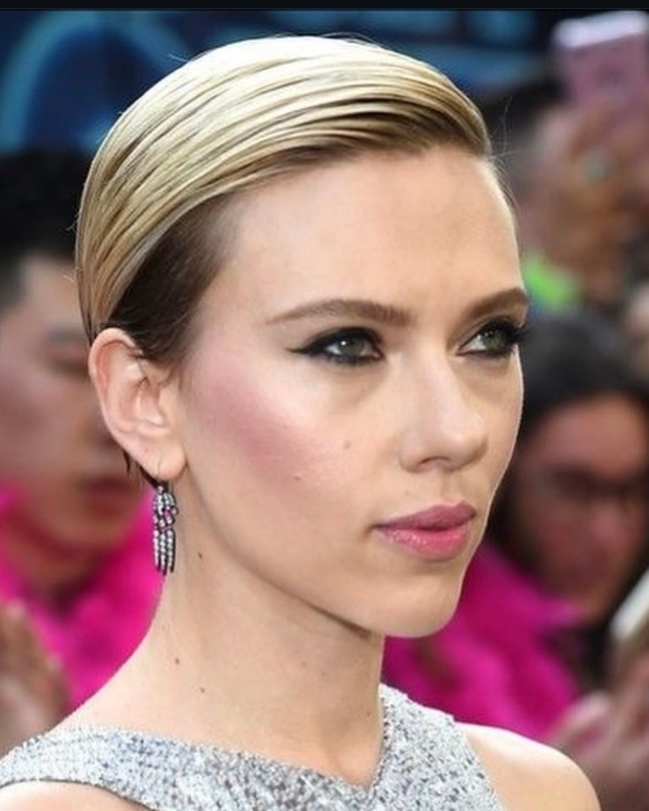 Scar Jo’s slick back


#LTKBeauty #LTKgrwm #LTKOver40