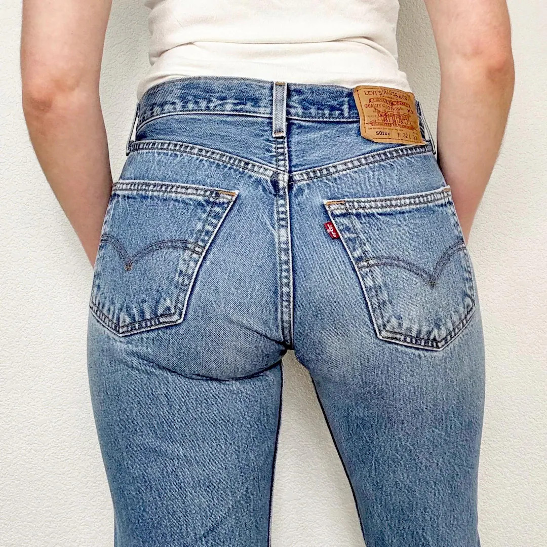 Sz 28 Vintage 501xx Medium Wash Slim Fit Straight Leg Levis | Etsy (CAD)