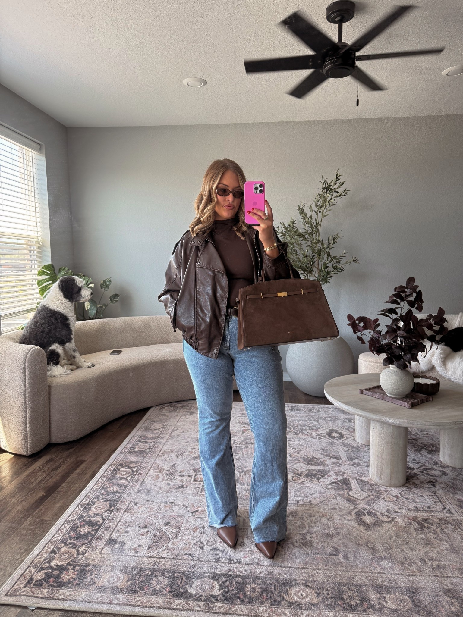 Wearing an XL top & jacket & 33L Jean 