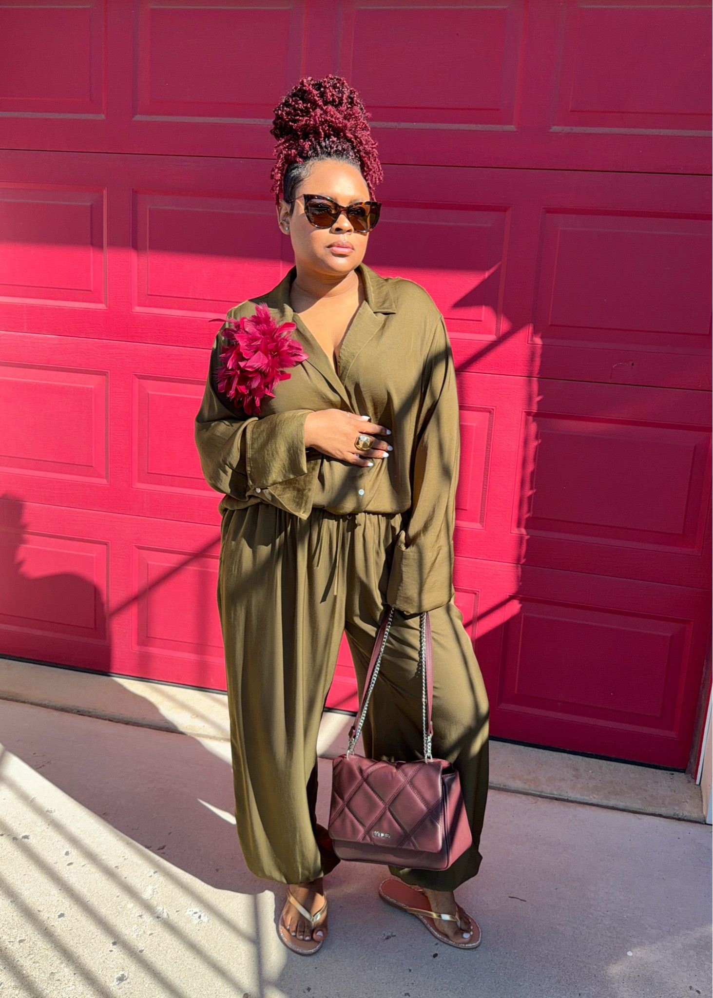 You never can good wrong with a two piece set! Comfortable and effortless! 💋