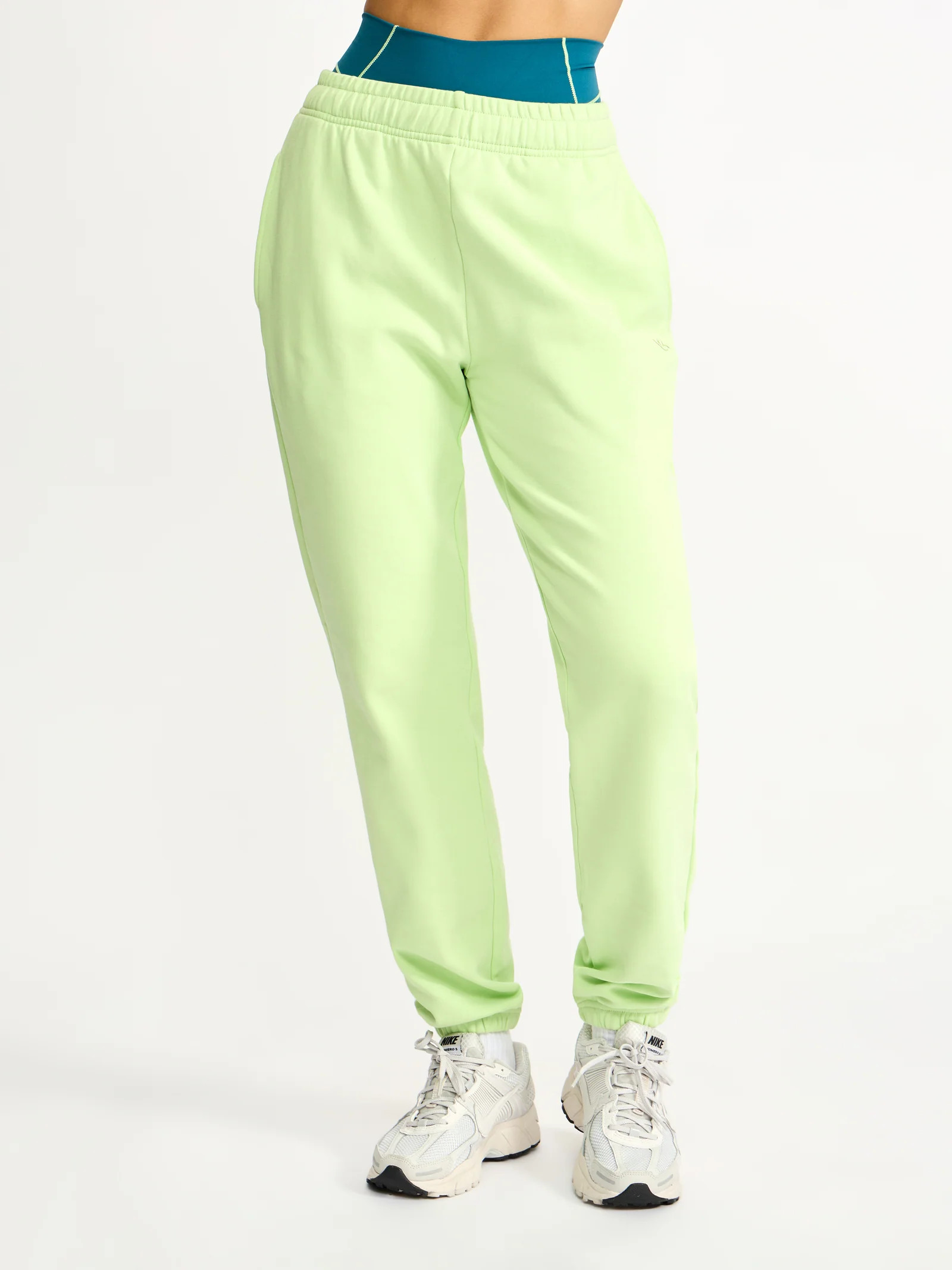Boyfriend Cloud Jogger - Lima Bean | Buffbunny
