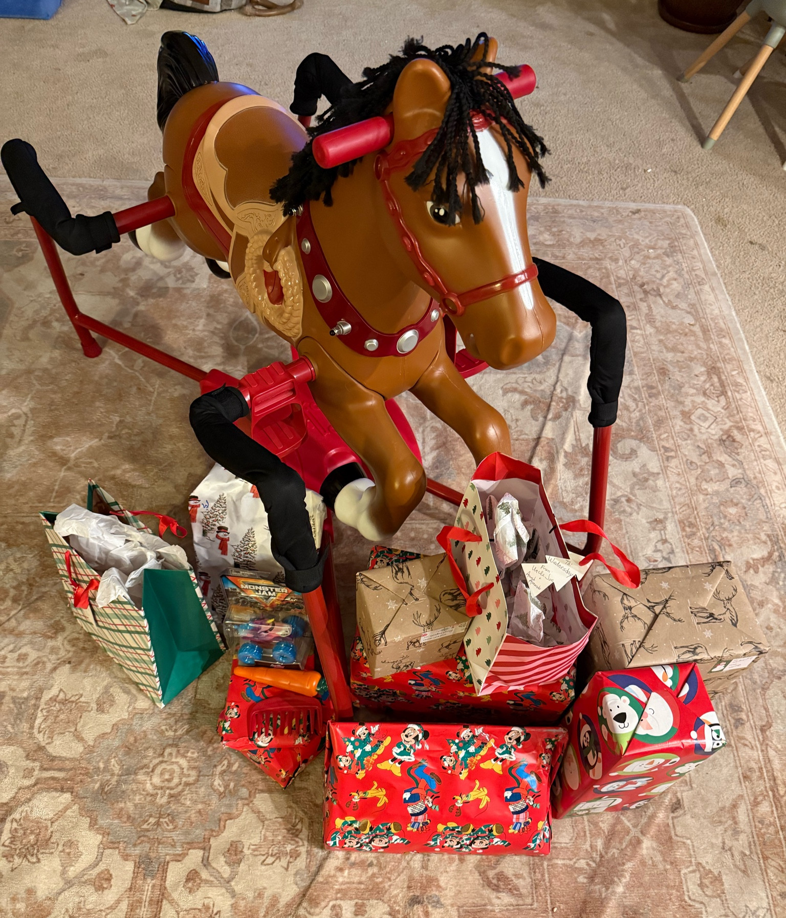 Wednesday’s new pony! 

#LTKFamily #LTKBaby #LTKKids