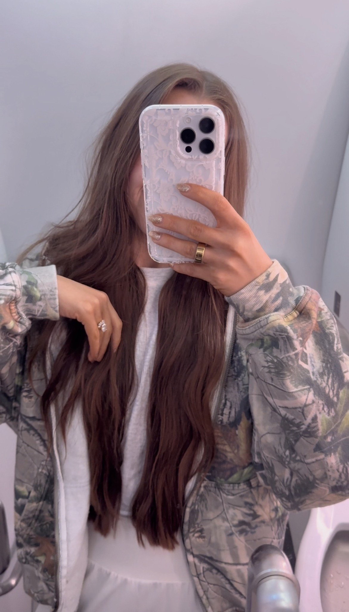 Lace phone case — comes in several colors 