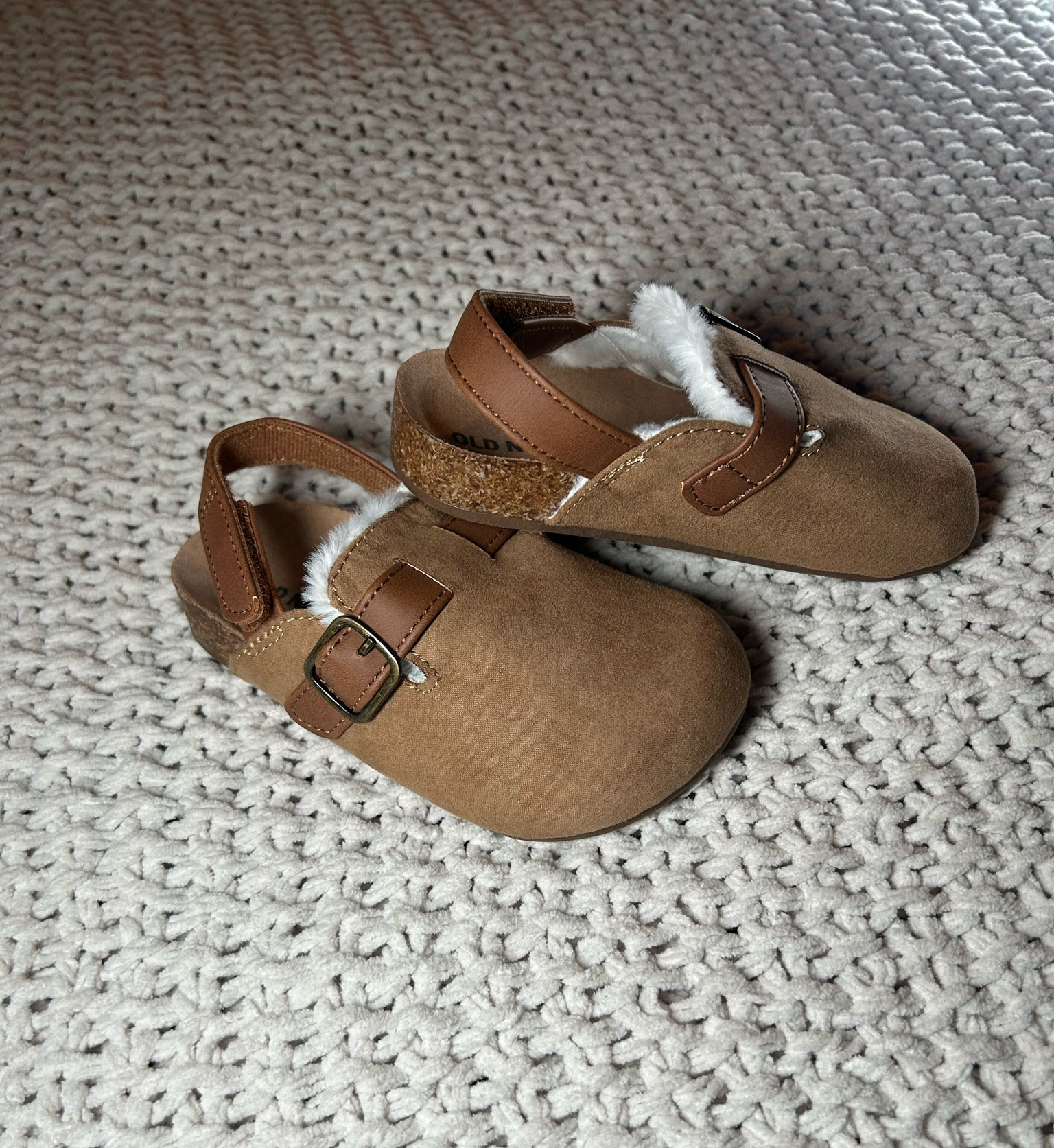 Toddler clogs from Old Navy 

#LTKKids #LTKSeasonal #LTKFallSale