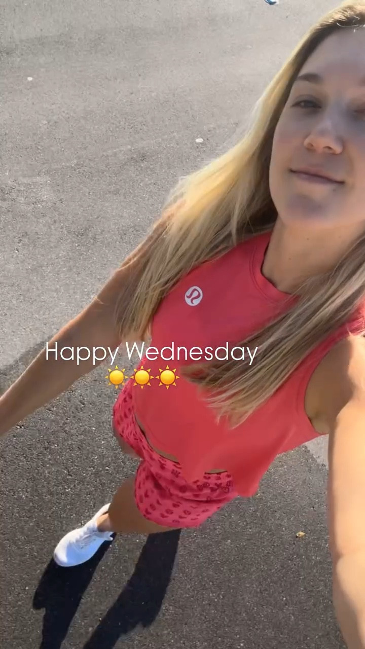 Happy Wednesday ☀️☀️☀️ Loving these Disney shorts from Lululemon 

#LTKFitness #LTKStyleTip #LTKActive