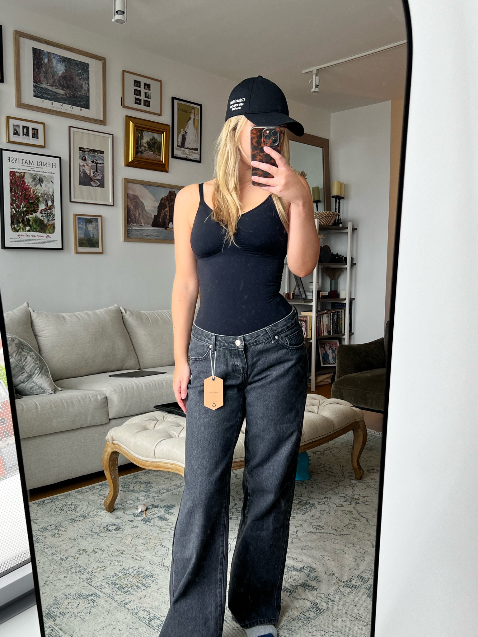 All black basics 🖤

#LTKGiftGuide #LTKSaleAlert #LTKFindsUnder50