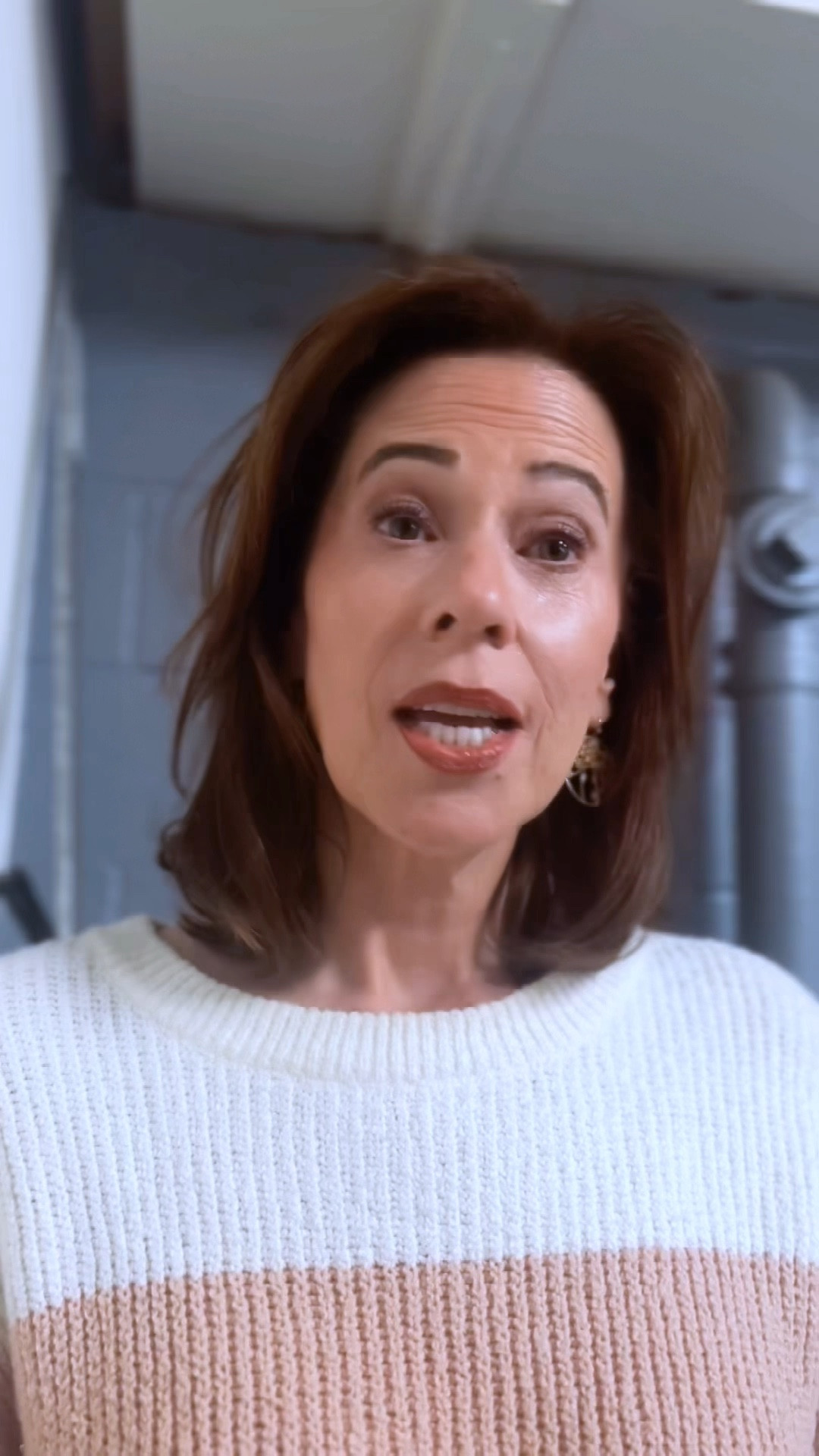 I love a good makeup hack, especially when it comes to #highlighters and #blush and this is one of my favourite #makeup hacks of all! #makeupover50 #over50makeup #makeupreview #makeuptip #makeuptipsandtricks #genxwomen #womenover50 #over50women 

#LTKbeauty #LTKunder50 #LTKstyletip