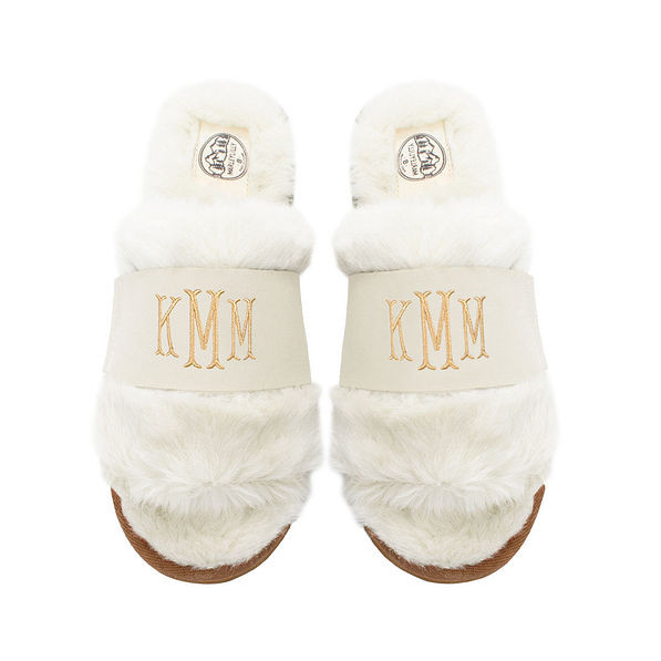 Monogrammed Fuzzy Slippers | Marleylilly
