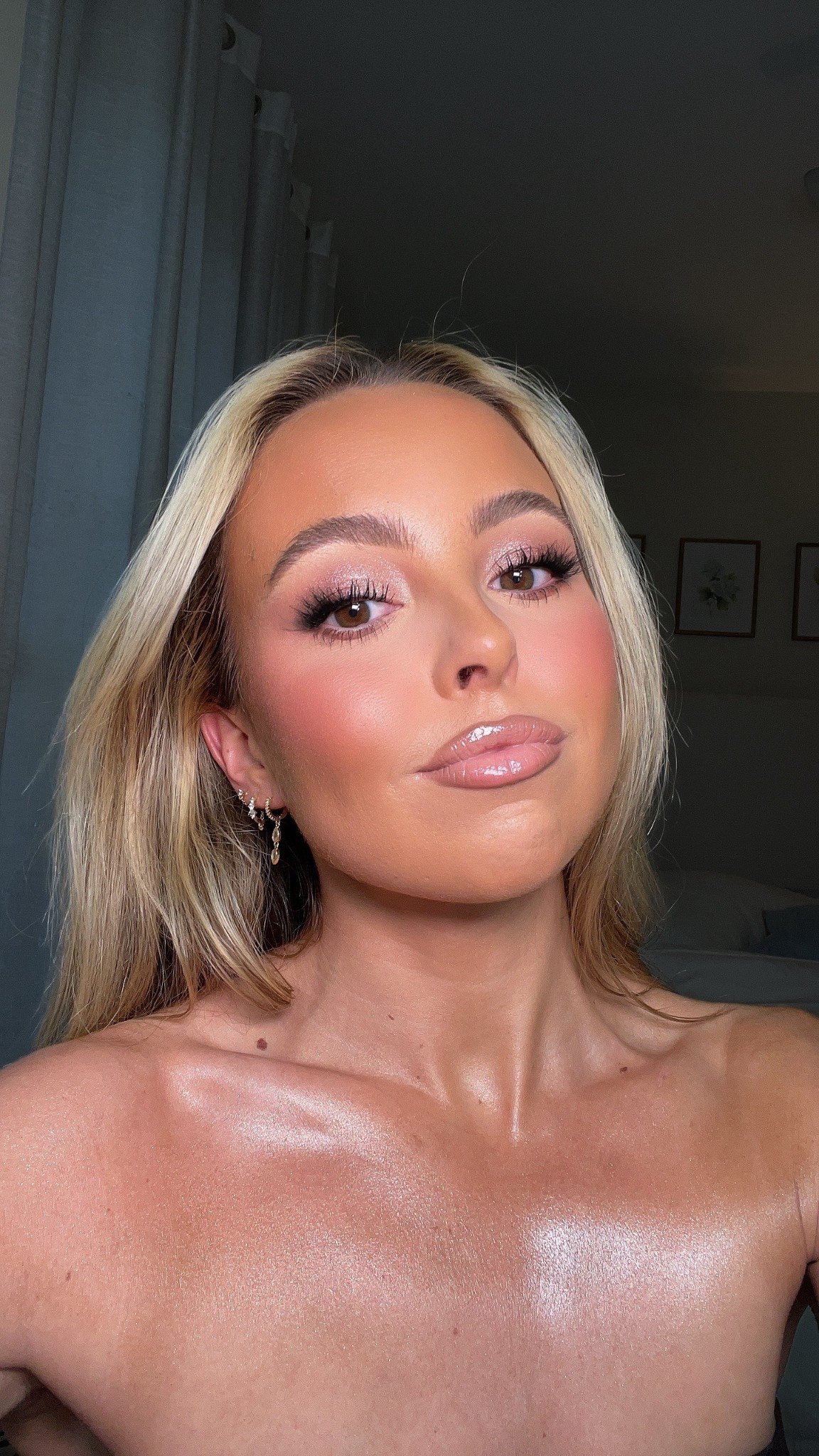 Fully drugstore glam 💅🏼
@larocheposayusa Triple Repair Moisturizer 
@elfcosmetics Jelly Pop Primer
@lagirlcosmetics Slim Shady Brow Pencil Shade Soft Brown
@lorealparis Infallible Pro Glow Foundation shade 206
@maybelline Lifter Stick shade 65
@lorealparis Dewy Liquid Blushes shades Bright Pink & True Rose
@lagirlcosmetics Pro Concealer shade Tawny
@lorealparis Infallible Blurring Loose Powder
@flowerbeauty Light Illusion Perfecting Powder shade Porcelain
@maybelline City Bronzer shade 300
@milanicosmetics Baked Blush shade Luminoso
@morphebrushes Eyeshadow Palettes: Flickering Sands & Rose Frequency
@essence_cosmetics Nude Liner
@elfcosmetics Lash & Roll Mascara
@ardellbeauty 421 Lashes
@elfcosmetics Lip Liner shades Espresso Martini & Baddest Beige
@maybelline Lifter Gloss shade Moon
@lorealparis Infallible Setting Mist

#LTKFindsUnder50 #LTKBeauty #LTKWedding