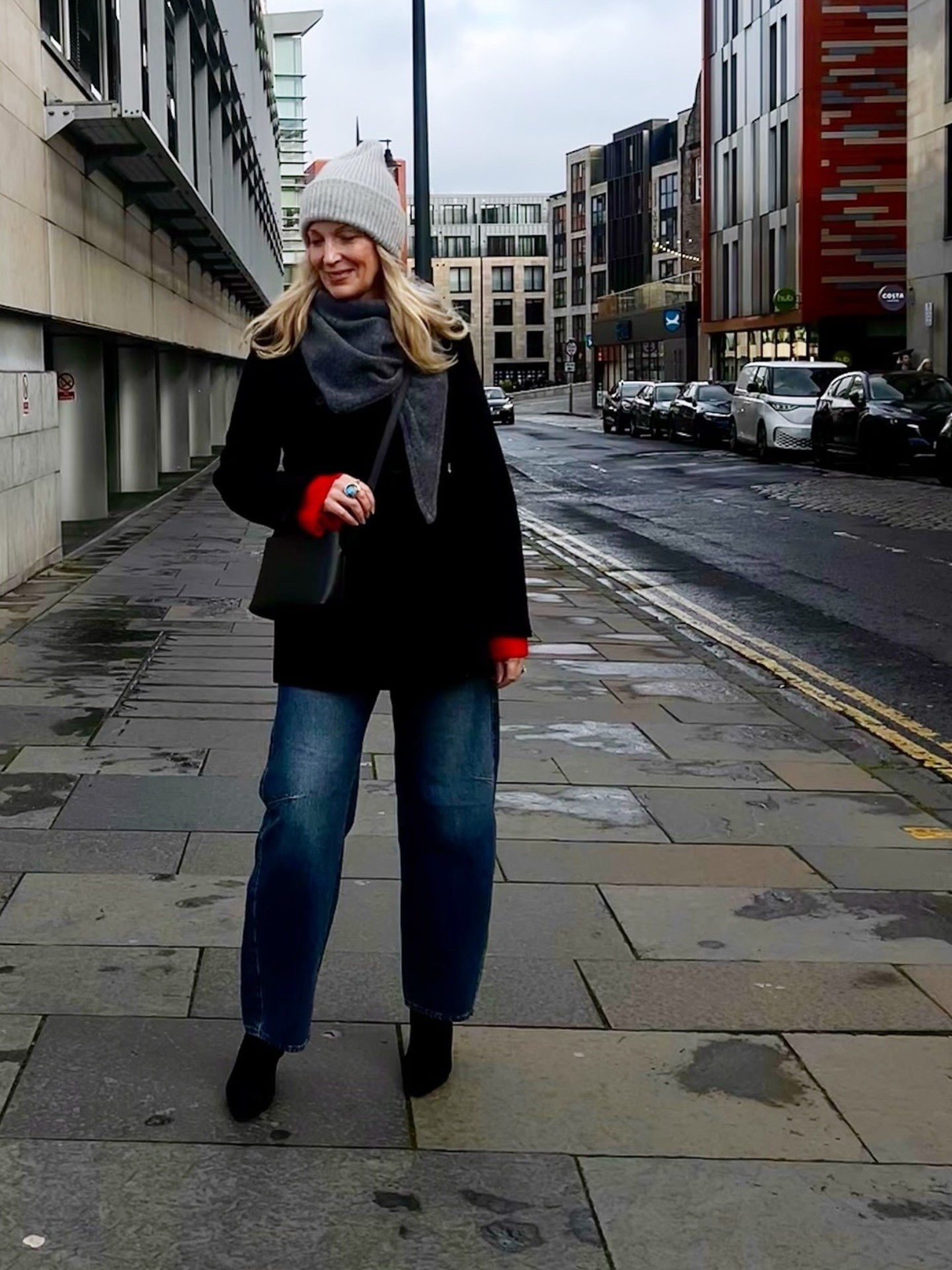  Jeans - Levi’s barrel leg jeans + oversized blazer - weekend casual

 

#LTKover50style #LTKautumn #LTKjeans