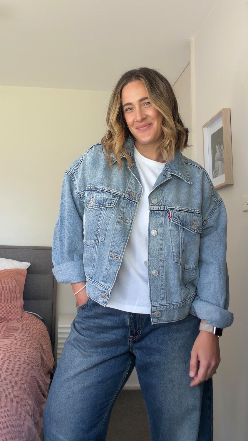 A double denim look from Levi’s can never do wrong 👖

Jeans- size 34 (need 32)
Tee- XL
Jacket- L

Jeans at the start- Levi’s cinch baggy, size 32.

#levis #levisxltk #jeans #ad

#LTKjeans #LTKmidsize
