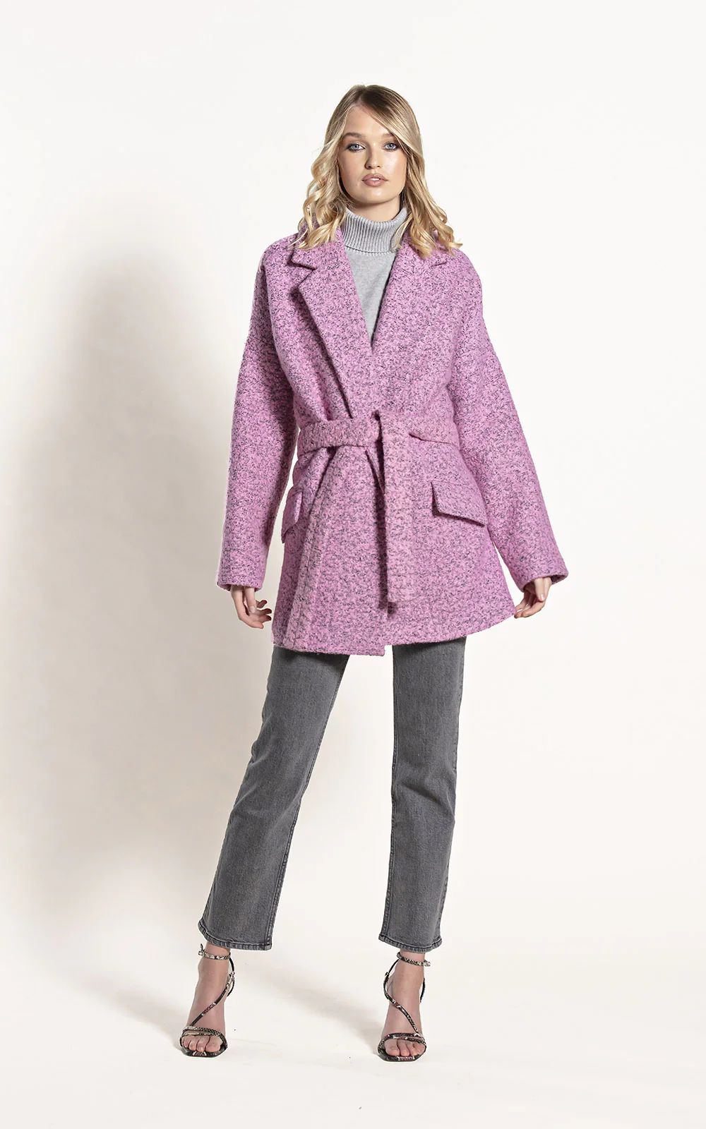Mid Boucle Coat Pink/Blk | Poco By Pippa