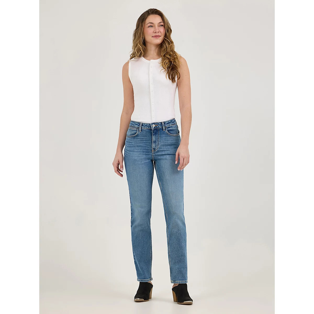 Women's Wrangler® High Rise True Straight Leg Jean in Ivy | Wrangler