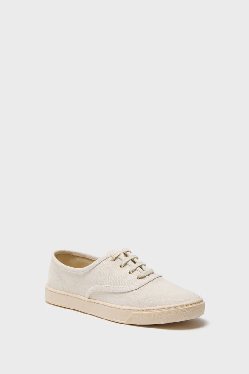 Ivory Canvas Bea Sneakers | Tuckernuck (US)