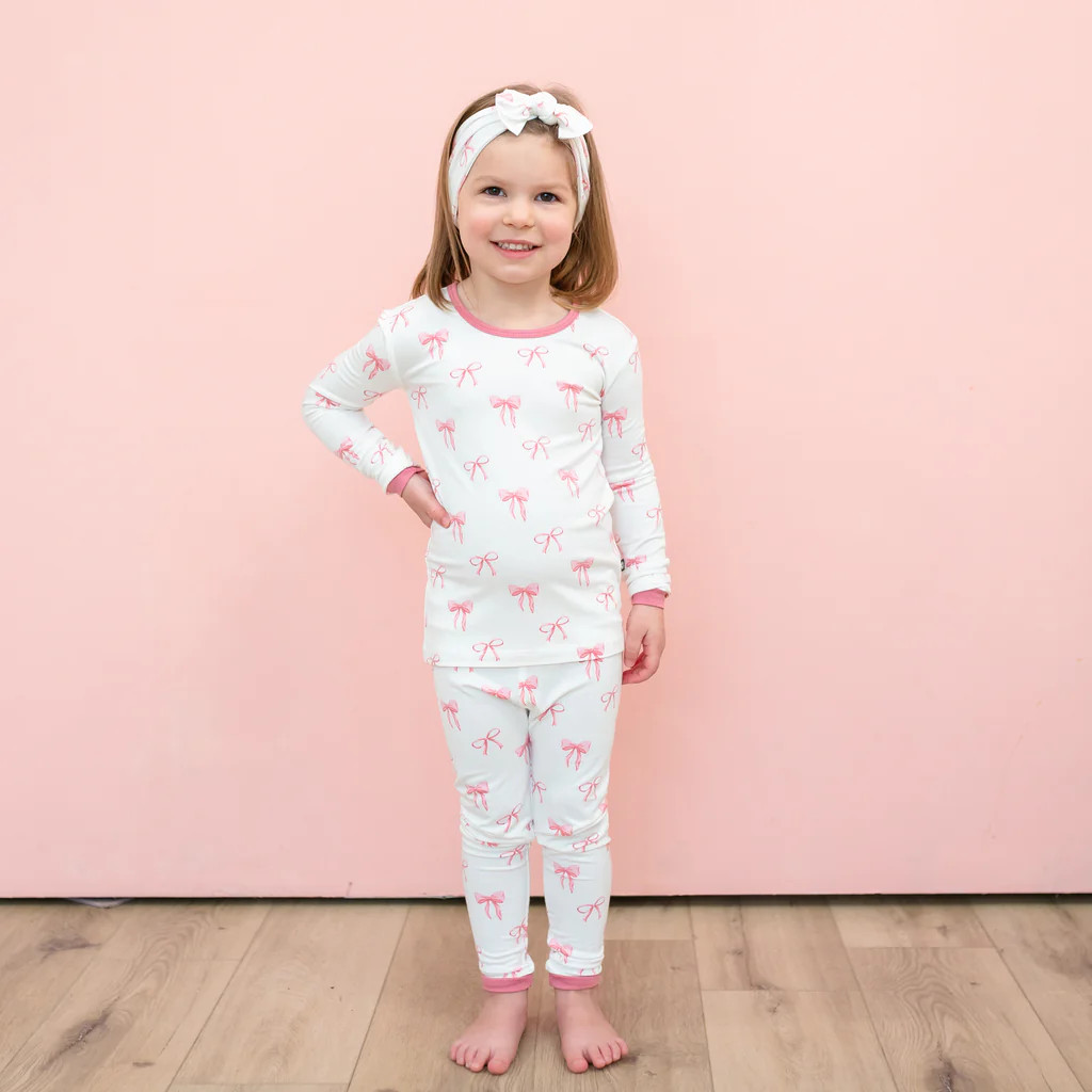 Long Sleeve Pajamas in Bow | Kyte Baby