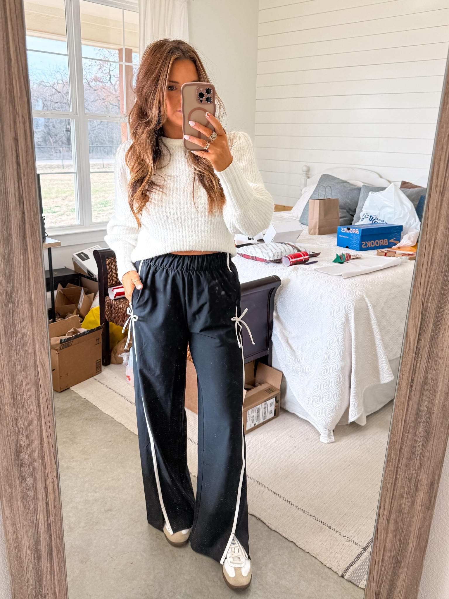 The track pants you will reach for time and time again. 
Pants: small
Sneakers: tts 

#LTKootd #LTKFindsUnder50 #LTKOver40