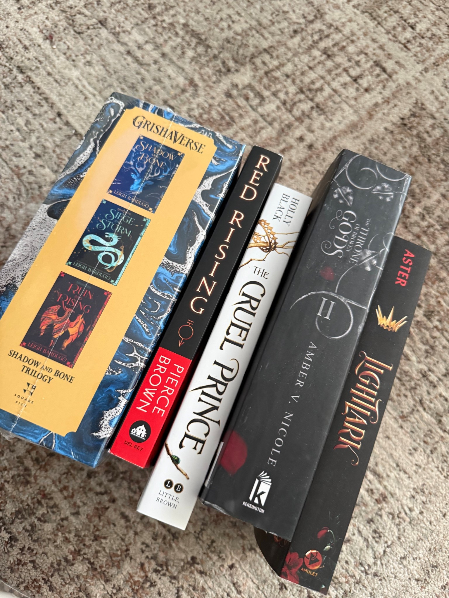 We love a good book. 📖 

#LTKstorytime #LTKHome