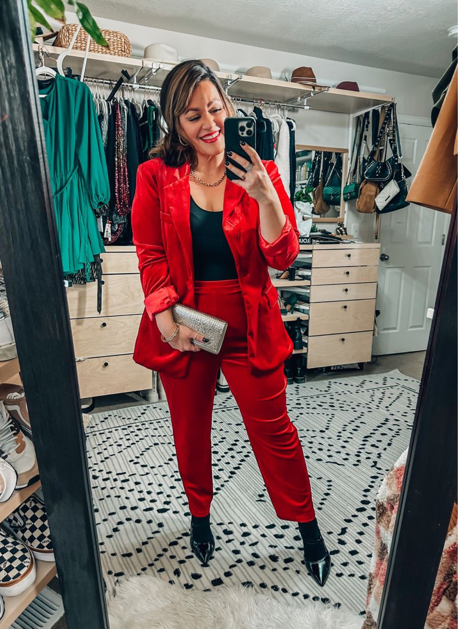 Holiday party midsize fashion look. Size 14 style- velvet blazer and matching f pants- red velvet suit size xl

#LTKCyberweek #LTKSeasonal #LTKHoliday