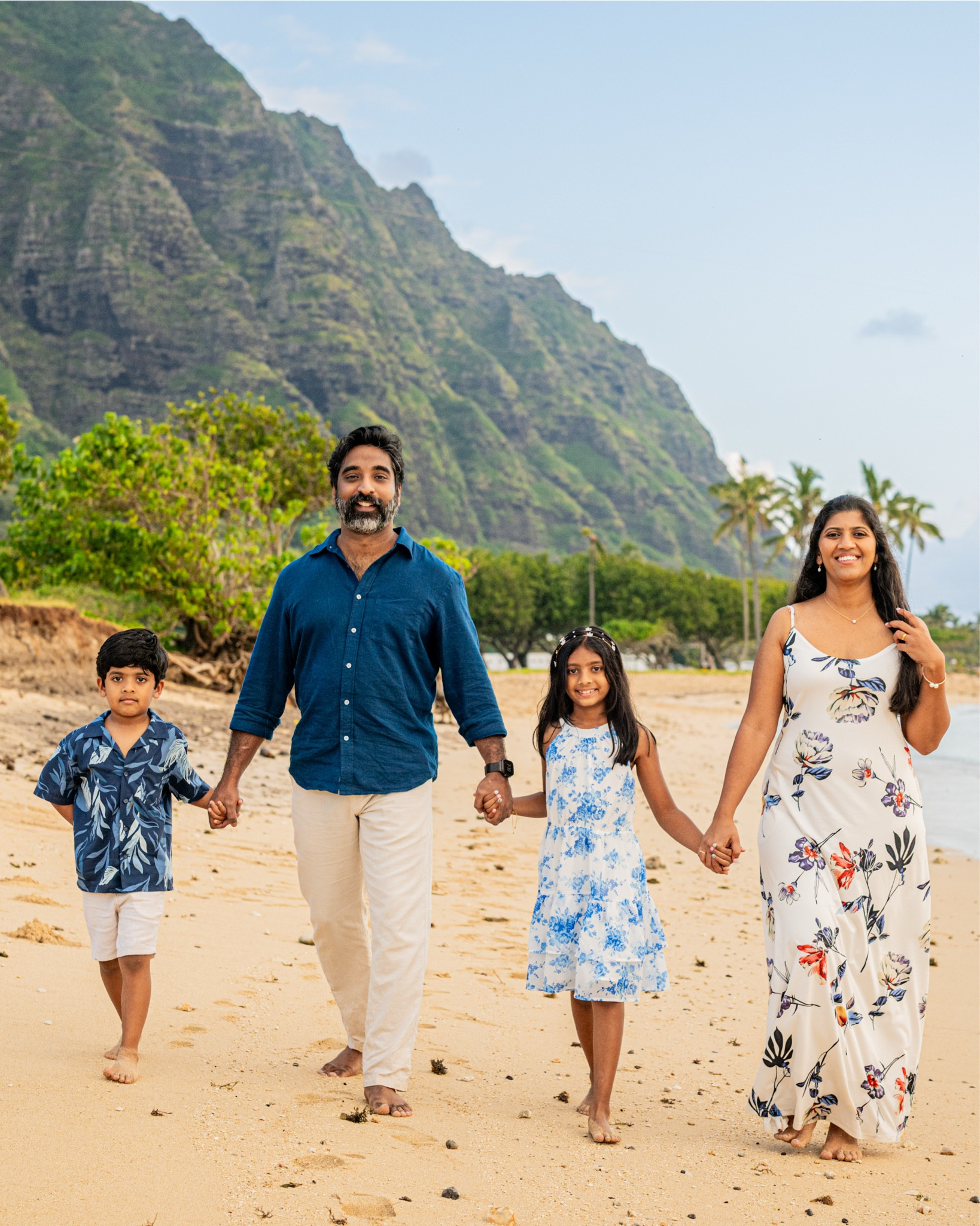 Hawaii did its thing 🌴☀️
Easy outfits, golden light, and six frames we’ll actually print.

Everything linked on LTK ✨#LTKFamily #LTKStyle #HawaiiOutfits #BeachStyle #VacationLooks #ResortWear #FamilyPhotoshoot #GoldenHourShots #IslandVibes #EffortlessStyle #VacationMode #TropicalStyle #WhatIWore #CasualChic

#LTKTravel #LTKTravel #LTKootd