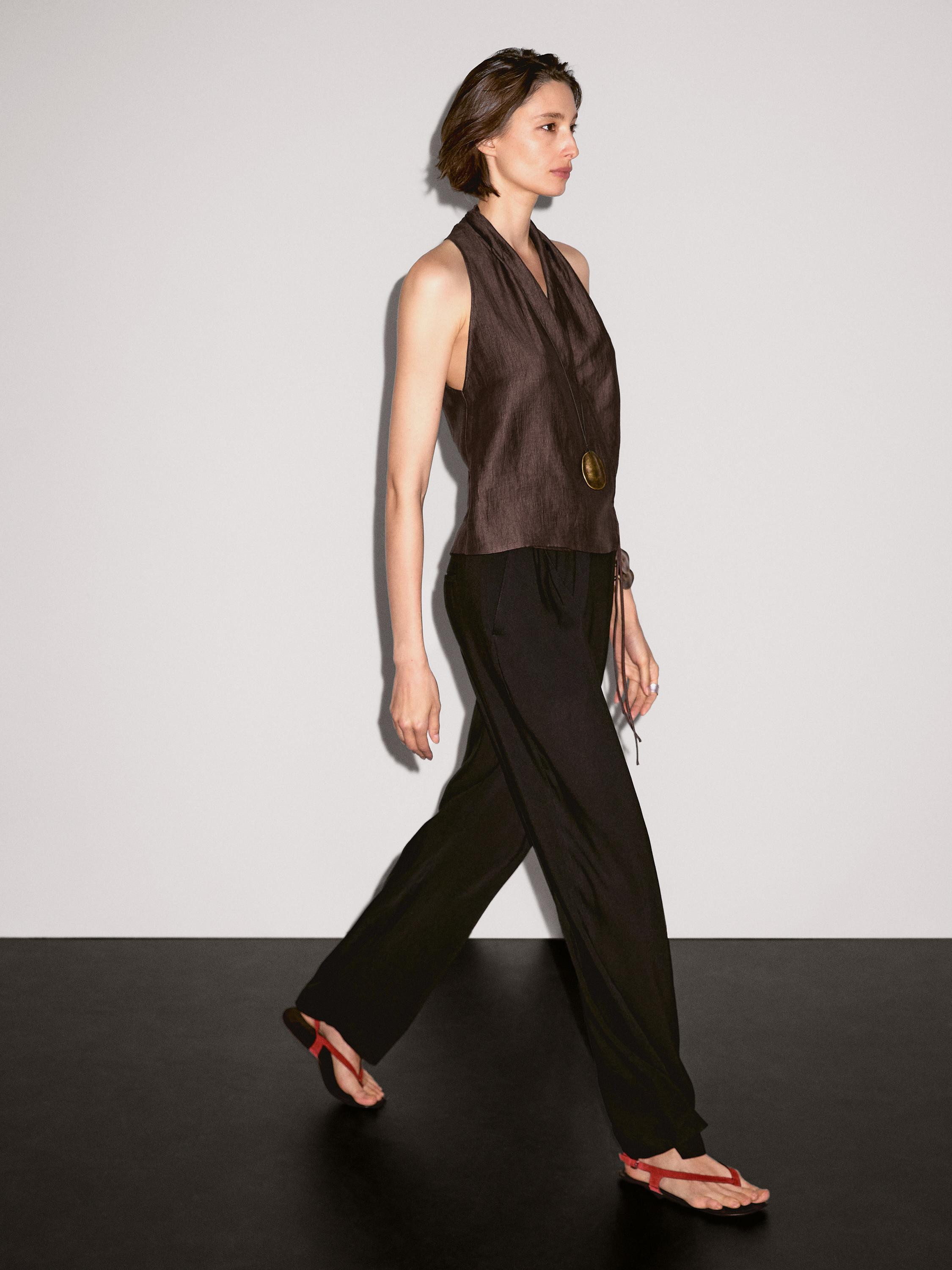 Linen blend crossover halter top | Massimo Dutti UK