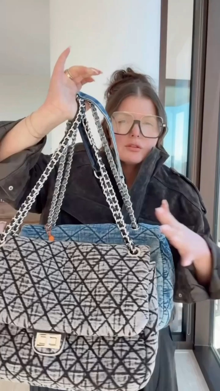 Accessories 
Handbag