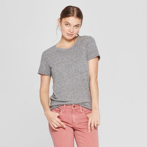 Women's Short Sleeve Crew Neck Meriwether Pocket T-Shirt - Universal Thread™ | Target