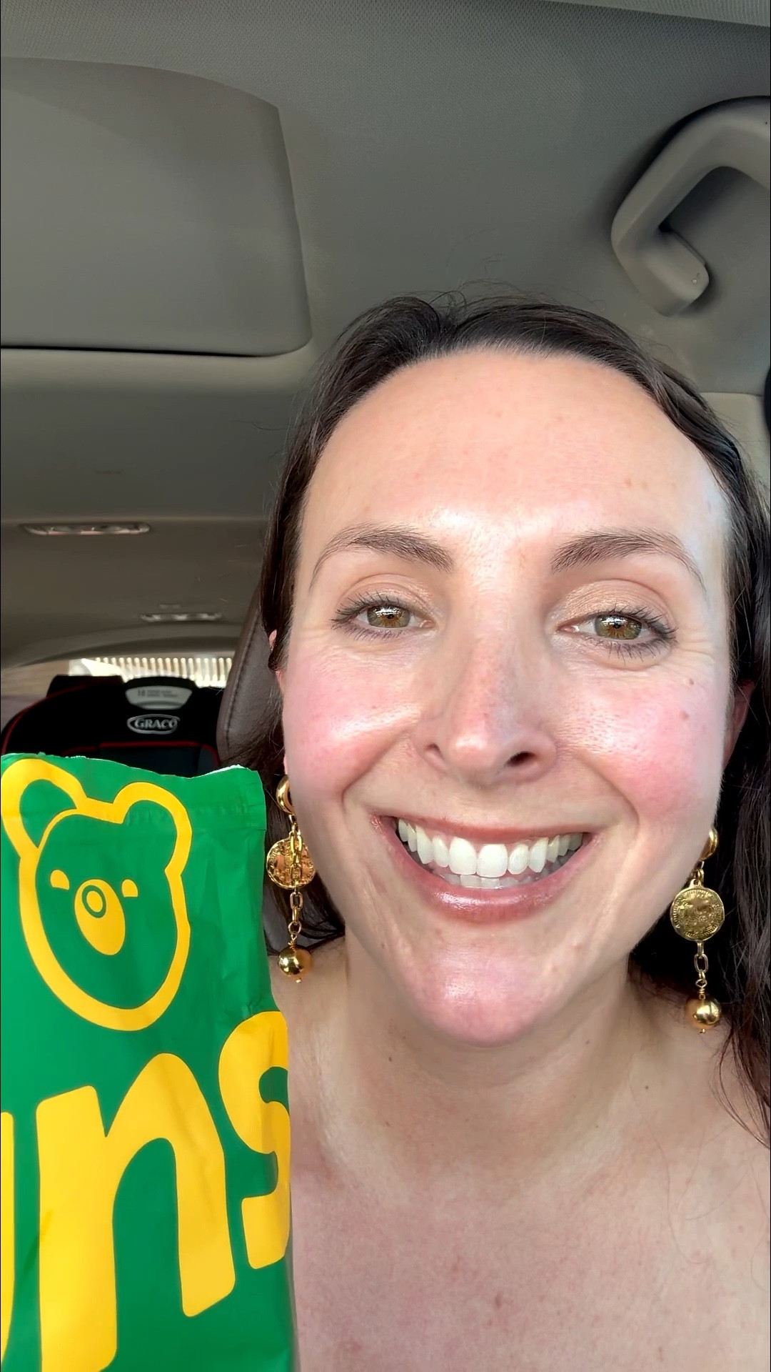 I was so over taking a million vitamins every single day. 🫠 I wanted something simple, easy, and realistic for my busy life—especially when I’m on the go or traveling. These Grüns Superfoods Greens Gummies make it easy to stay consistent and feel supported daily, all in one gummy. Fruits, veggies, prebiotics, adaptogenic mushrooms… yes please.

#LTKmorningroutine #LTKselfcare #LTKOver40