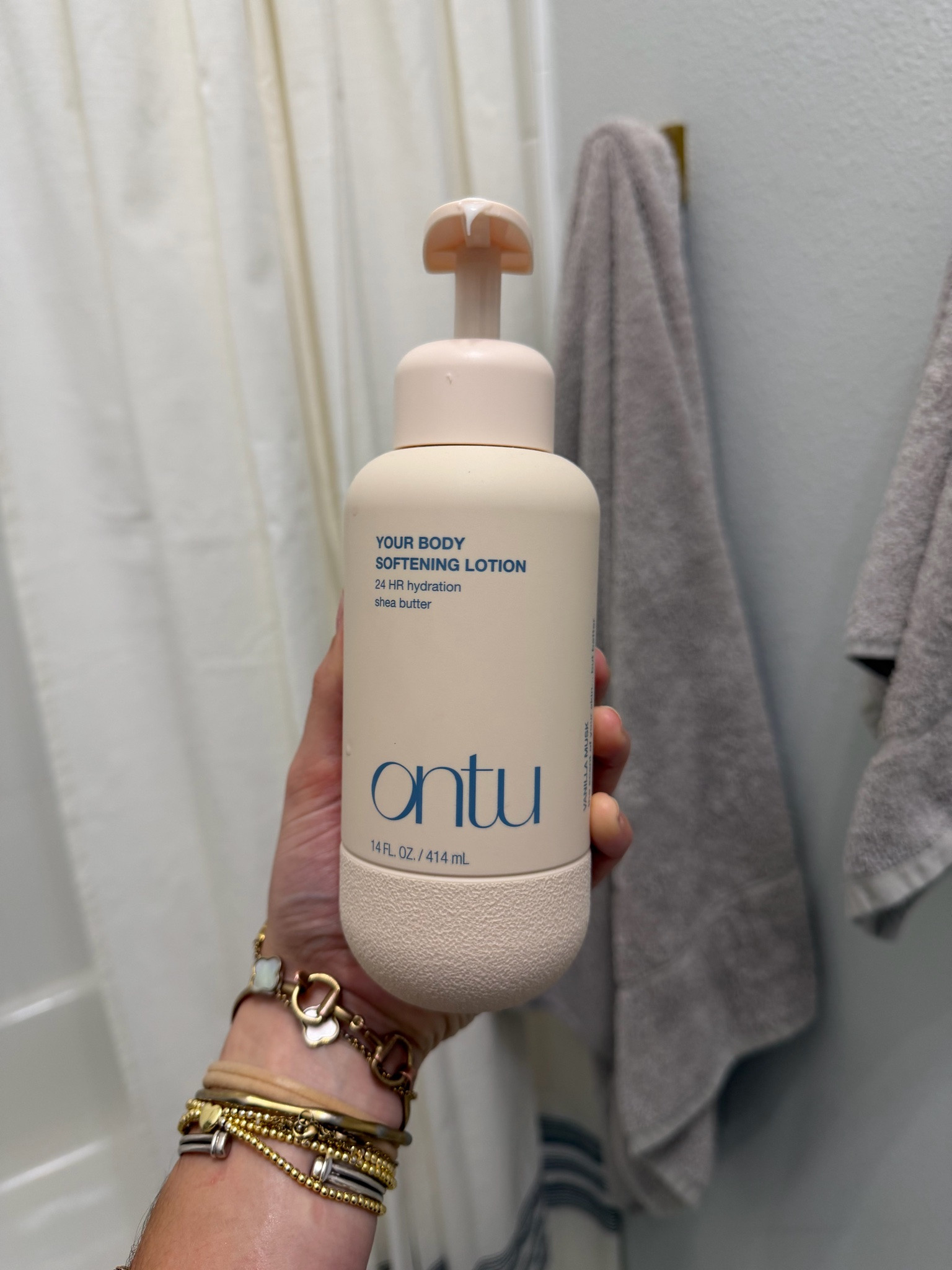 This luxurious, fast-absorbing body lotion deeply moisturizes to soften, replenish & restore skin’s suppleness. Formulated with shea butter & sweet almond oil, it delivers lasting comfort & moisture while cocooning the body in a soft, comforting embrace. Clinically proven to provide up to 24 hours of deep hydration, the rich, velvety texture glides on effortlessly, leaving skin silky-smooth, nourished, & pampered.
Featuring our addictive signature scent, VANILLA MUSK. @ontu

#LTKgrwm #LTKselfcare #LTKBeauty