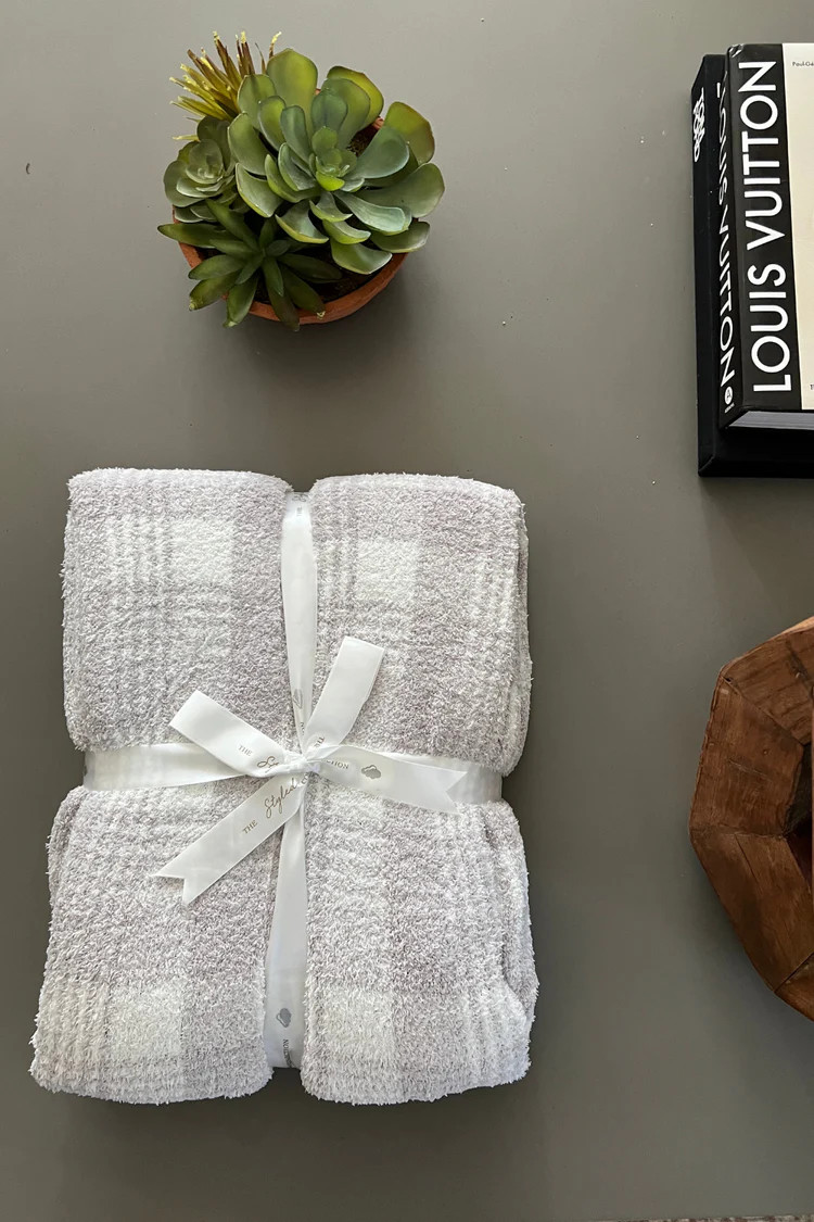Windowpane Plaid Buttery Blanket | The Styled Collection