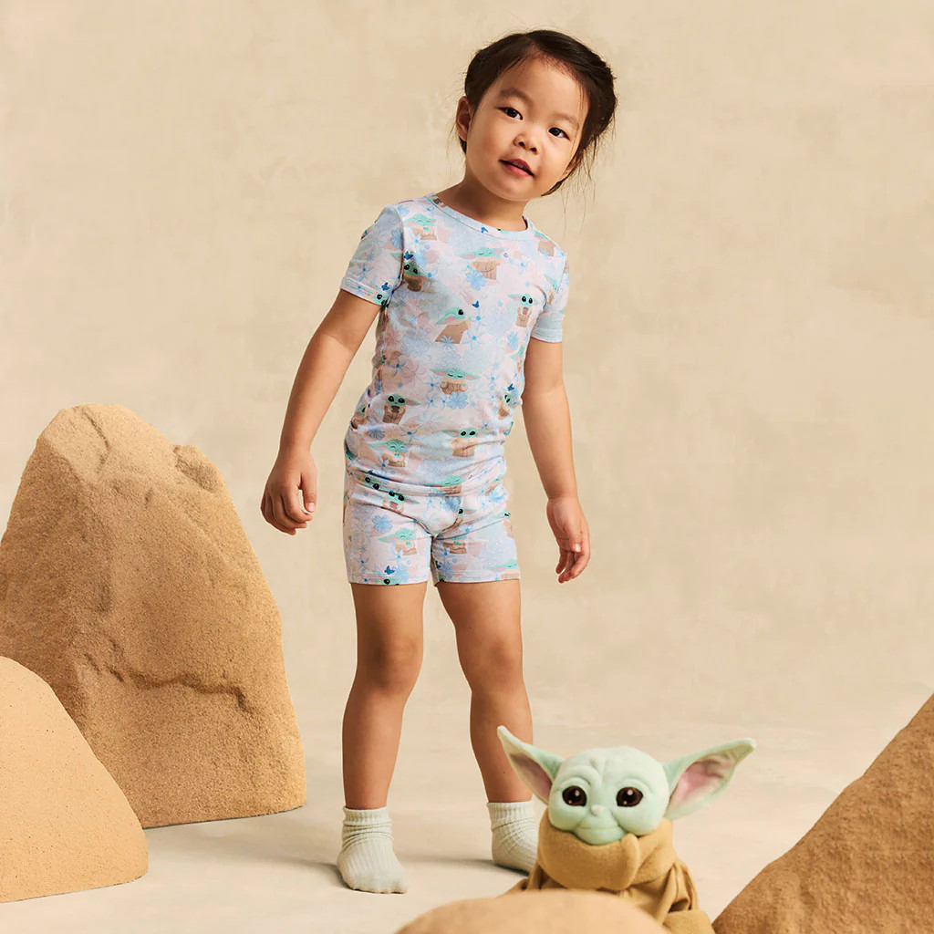 The Child White Short Sleeve Disney Star Wars\u2122 Grogu Garden Classic Pajama Short Set | Posh ... | Posh Peanut