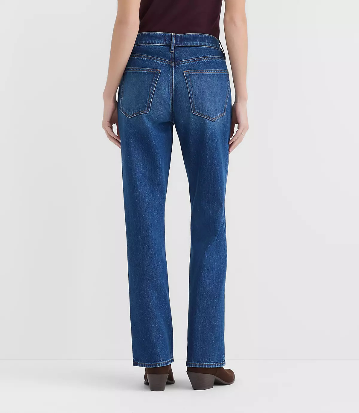 Rivete Curvy Mid Rise Relaxed Straight Jeans in Dark Wash | LOFT
