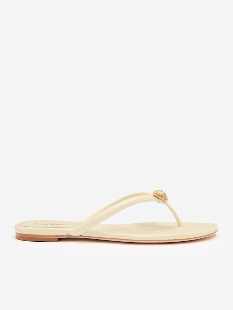 Onyx Thong Sandal | Reformation (Global)