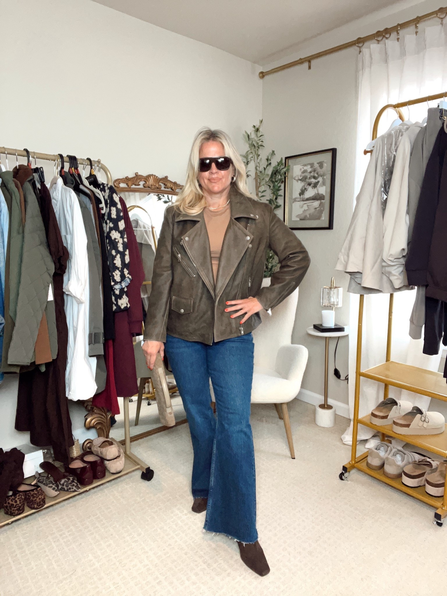  ✨Tap the bell and ❤️ for over 40 fashion, midlife style, midsize fashion and luxury looks for less. 

⬇️Sizing information:
Large (size down if in between sizes.)
31 short jeans tts
✨ “I used to think the only way to get that sleek, tucked-in look was with a bodysuit… until I found these under-$20 dupes!” ✨

No more awkward bathroom acrobatics, just that same sculpted fit that hugs you in all the right places. Because looking fab shouldn’t require a snap-and-squirm routine. 
👑"Helping you look good, feel good!" - Lindsey Denver

Early fall fashion, fall outfit inspo, fall outfits 2025, fall OOTD, midlife fall style, belly friendly outfits, fall style for women over 40, midsize fall fashion, fall wardrobe refresh, September style, fall transition outfits, Amazon fall finds, affordable fall fashion, fall capsule wardrobe, fall style tips, under 100 style, fall style inspo, fall trends 2025, effortless fall style, cozy chic fall, OOTD fall edition, Amazon fashion finds, outfit ideas for fall, style for midlife, chic and comfy, fall fashion on a budget, everyday fall outfits, layered fall looks, fall closet goals, wardrobe upgrade


Follow my LTK @Over40andmidlife on the @shop.LTK app to view this post and get my exclusive app-only content!

#liketkit #LTKMidsize #LTKFindsUnder50 #LTKOver40
@shop.ltk
https://liketk.it/5n2gB