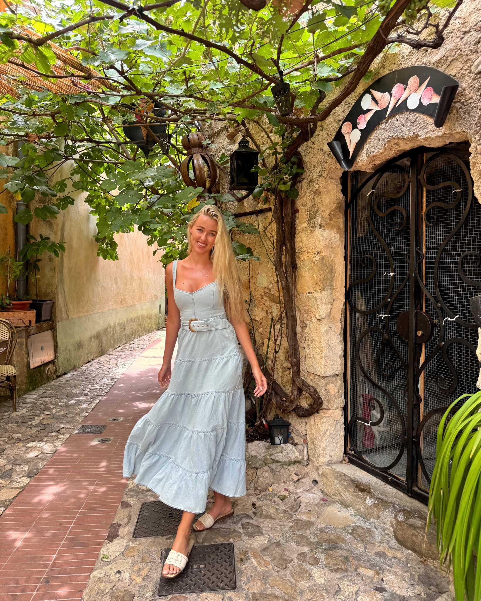 one of the most flattering dresses I’ve  ever worn 🤍 

wearing size small 

#LTKSeasonal #LTKTravel #LTKStyleTip