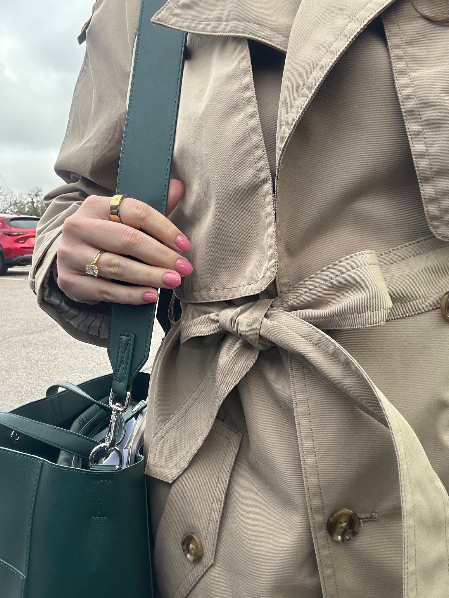 Love this trench! It’s on sale! 

Womens business professional workwear and business casual workwear and office outfits midsize outfit midsize style 

#LTKWorkwear #LTKSpringSale #LTKSaleAlert