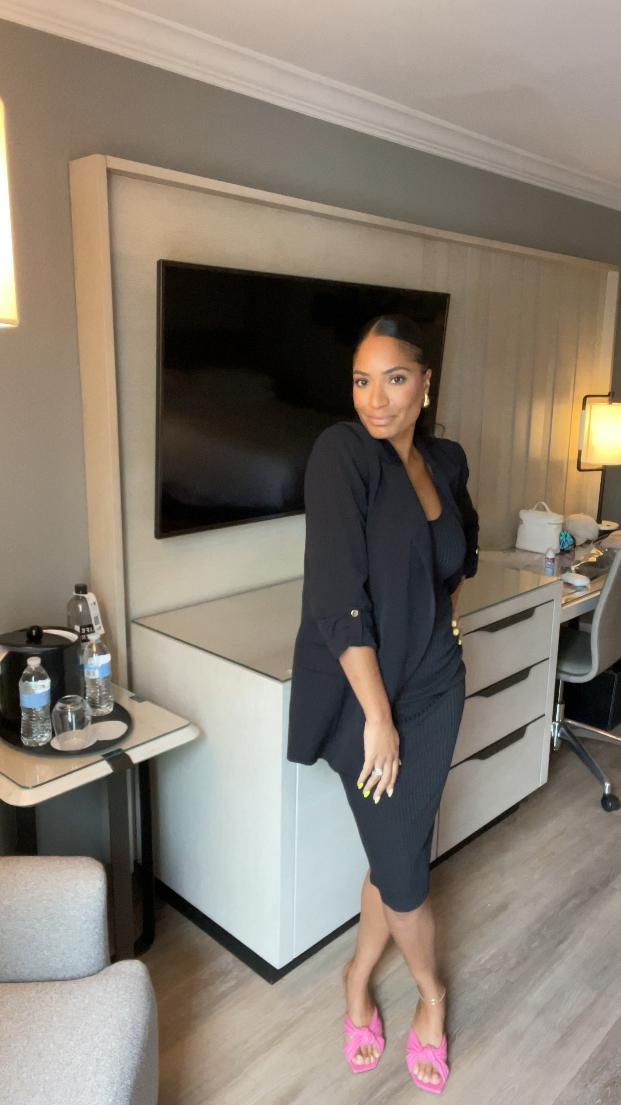 Work wear
Office attire
Black suit
Office outfit
Business casual 

#LTKworkwear #LTKstyletip